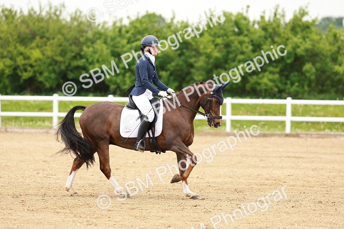 SBM_004988 - Class 15 - Novice 5