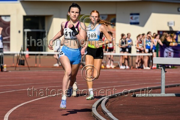 West25Sat-910729 - Field Female