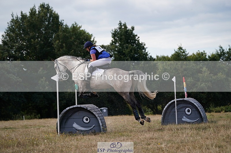 250802A-102840-01398 - A-006-Sarah.Morrison-QUALITY.STEP.ON