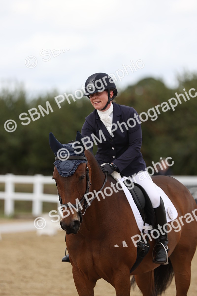 SBM_003938 - Class 9 - Novice 3 Champs