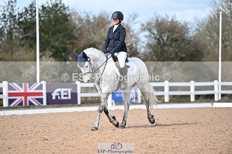 240324A-125544-02418 - Novice 28, 12.15 to 13.00