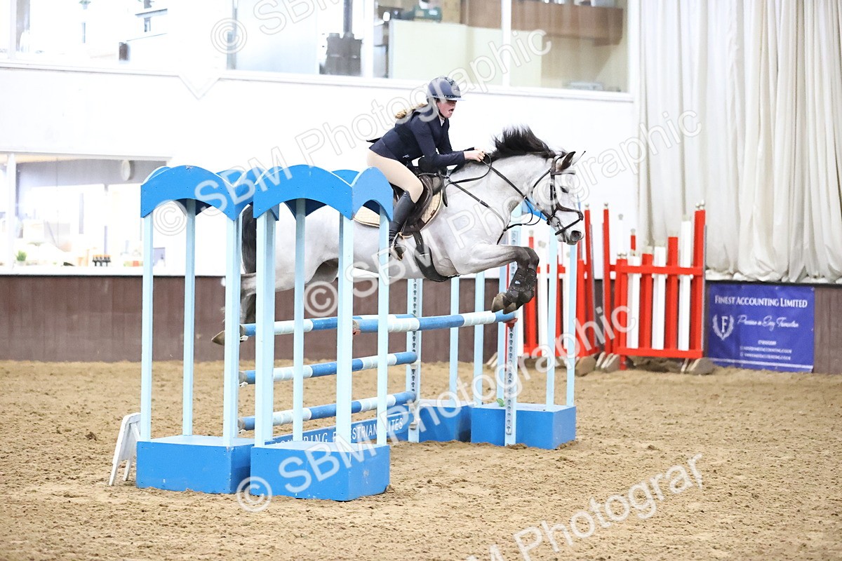 SBM_000813 - Class 4 - Blue Chip Pony Newcomers - 1.00m