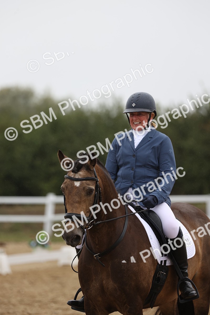 SBM_004467 - Class 9 - Novice 3 Champs
