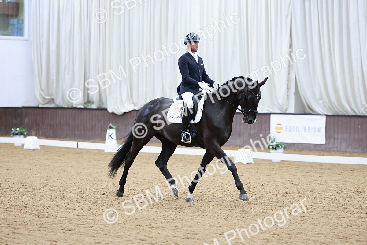 SBM_003704 - Class 1 - Prelim 6 - 10.40-11.50