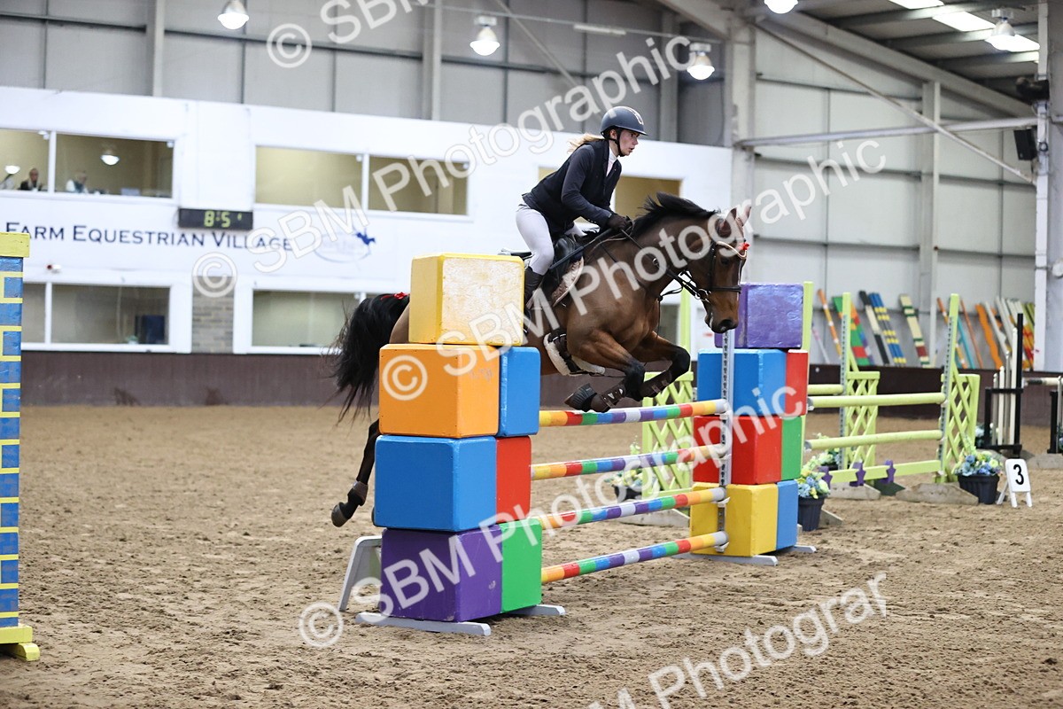 SBM_001552 - Class 4 - Senior Newcomers - 1.10m Open
