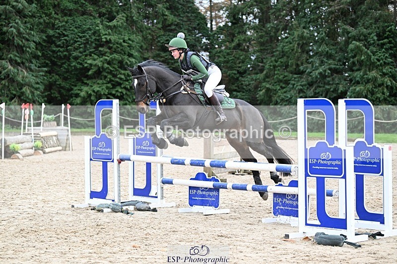 241117-141308-04475 - Cls 3 90-95cm 14.00 to 15.00