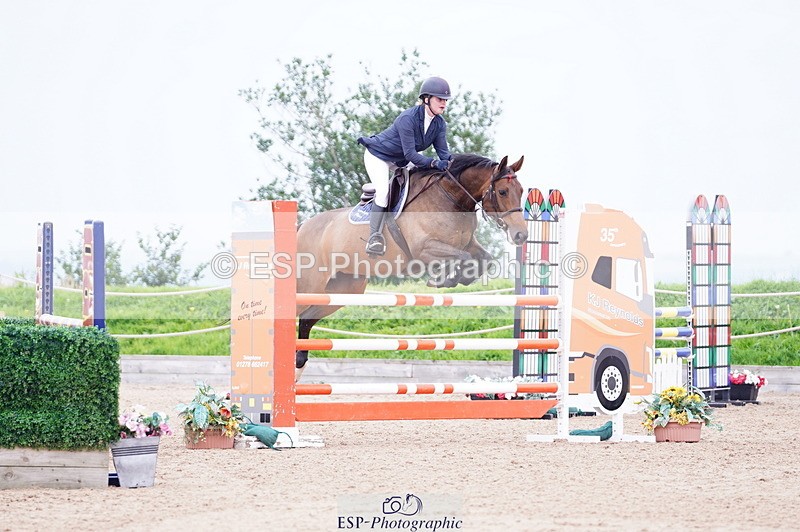 240803A-112336-07412 - Cls 29 Snr Foxhunter