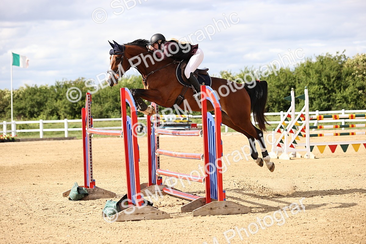 SBM_003609 - Class 13 - Senior Foxhunter - 1.20m