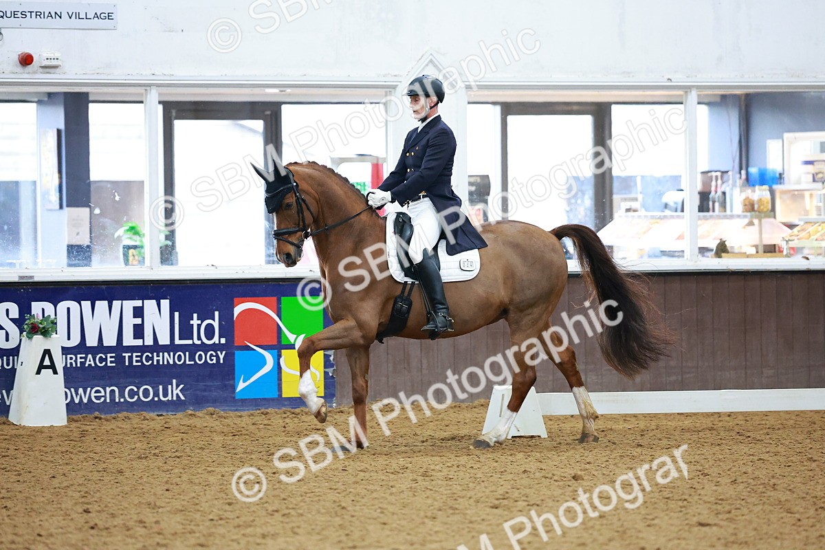 SBM_004332 - Class 17-19- FEI PSG-FEI INT