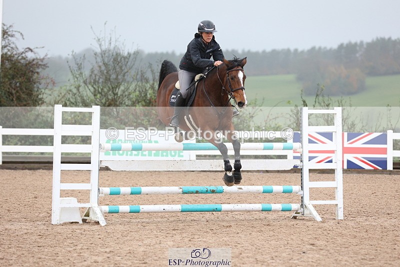 231112A-125827-04297 - Cls 19 Snr 1.05m Open