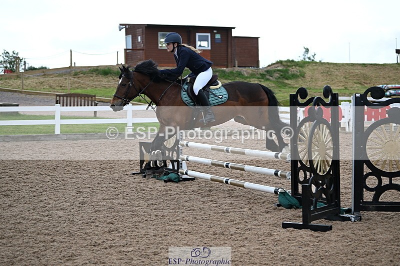 240608A-090631-00019 - Cls 8 Pony British Novice and 80cm Open