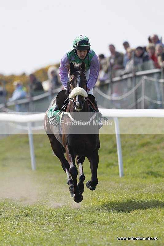  GRD 030510 125 - Guernsey Race Day 03/05/10