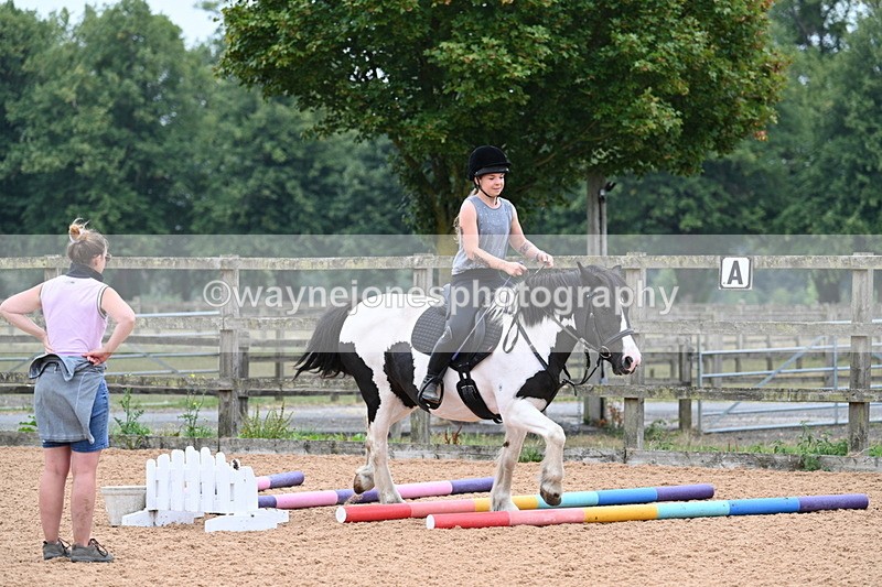 WJ7_7639 - Poles 10:00am