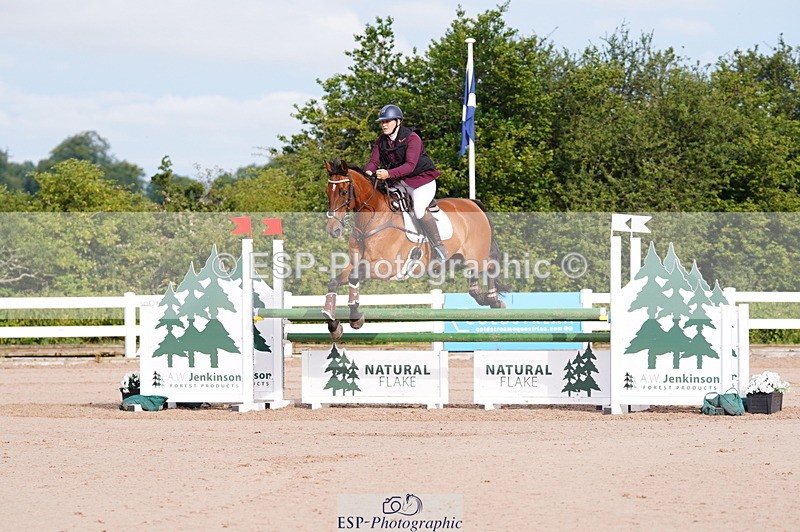 240721A-082720-16200 - Cls 24, Amateur 1.05m Accumulator