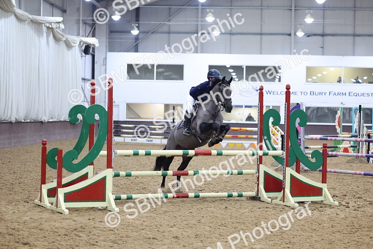 SBM_003369 - Class 11 - Blue Chip Pony Newcomers - 1.00m Open