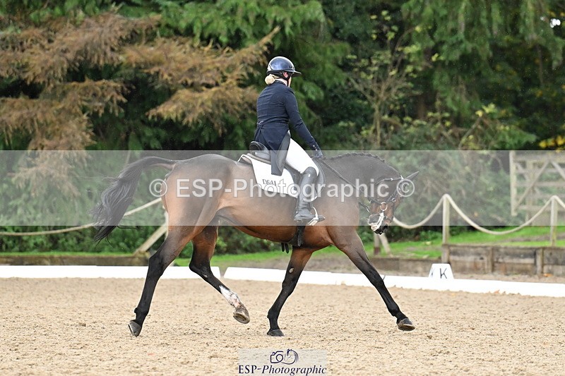 251023A-115829-02135 - B-140-Charlotte.Ward