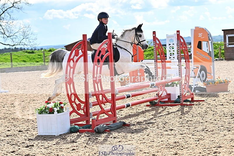 240506A-163153-10210 - Cls 20 Schools 70cm