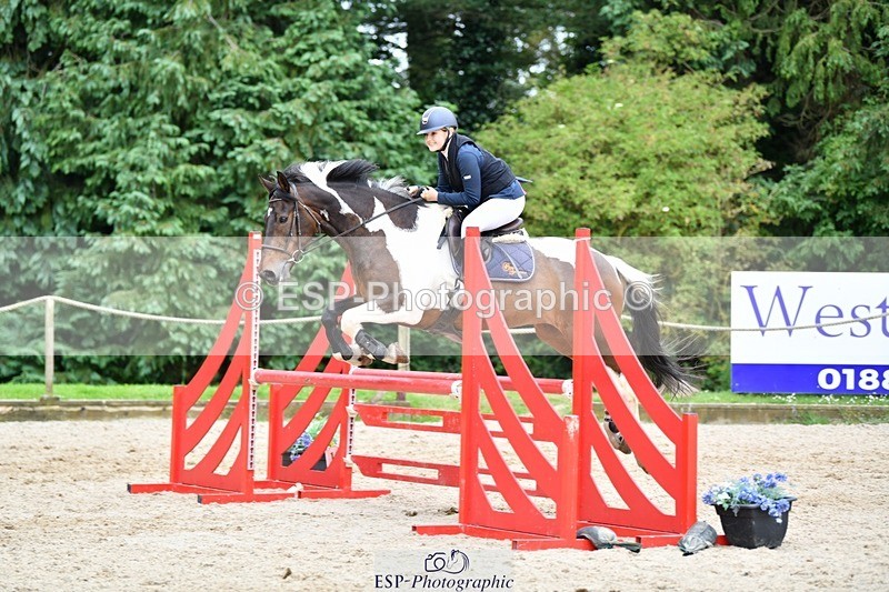 240712-113105-33013 - Cls 137 British Novice and 90cm Open