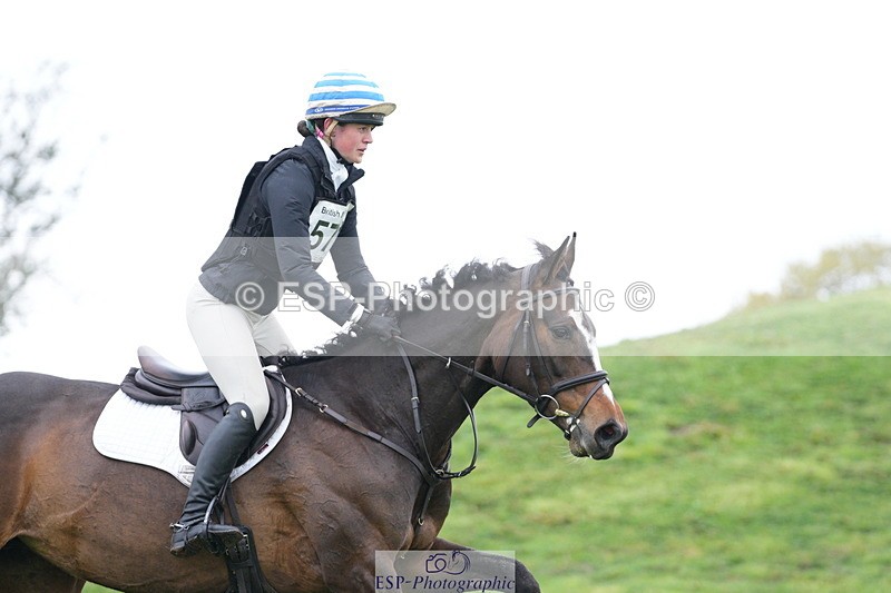 250419-101005-09001 - 571-Daisy.Waldock-BALLYHICKEY.MASIE