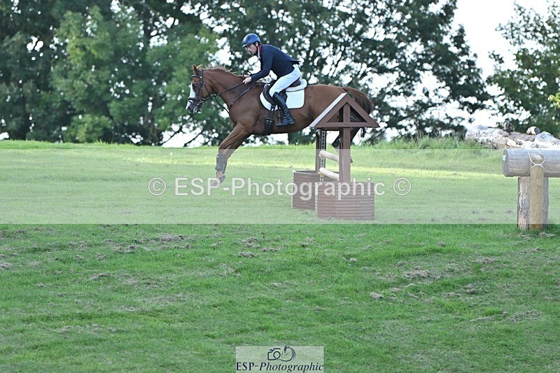 230909-175955-07886 - Cls 14 Snr 1m Derby