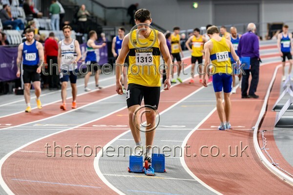 CEREL-918762 - Track Male Set Two