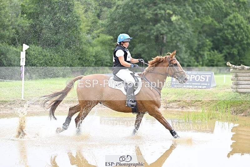 240804-125243-13850 - 451-Naomi_Watkins-DUNARD_RED_KNIGHT