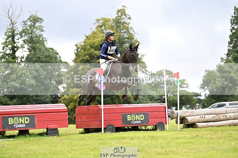 240825X-162354-36264 - 80cm XC 15.30 to 16.30