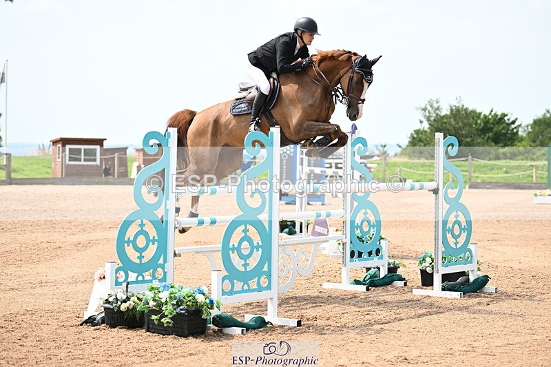 240801A-133256-01779 - Cls 4 Chard 7 Yr Old Championships