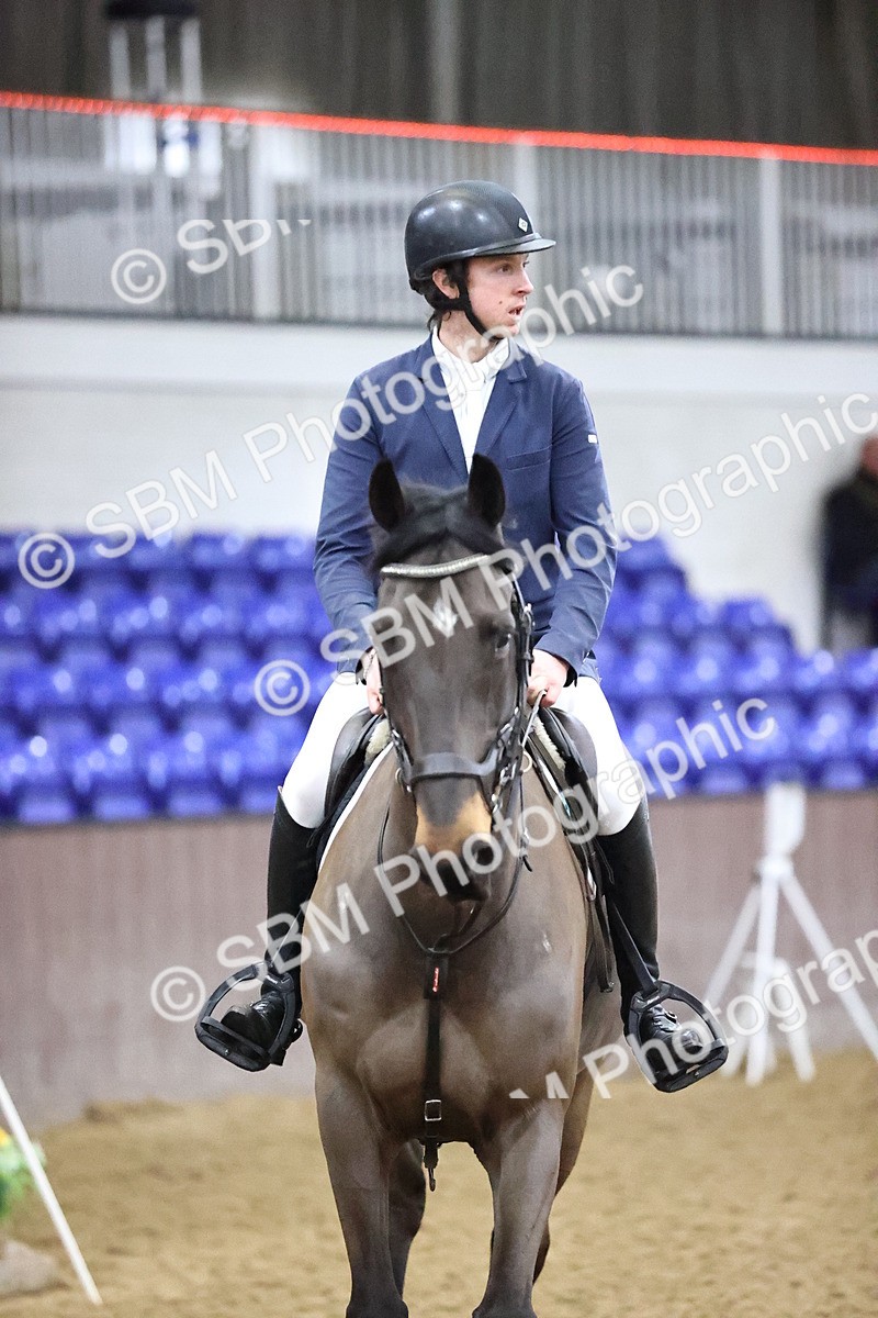 SBM_010237 - Class 25 - Equestrian Senior Foxhunter 1.20m