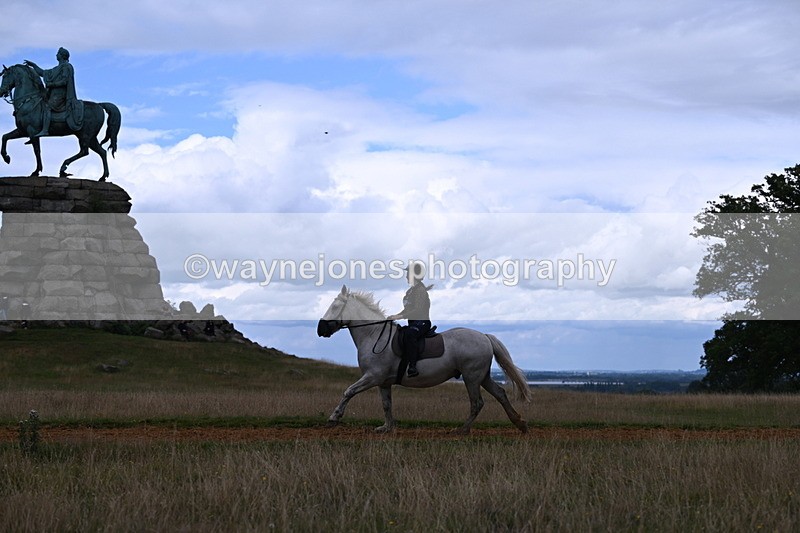 DSC_9624 - Time at Statue 15:11 to 15:58