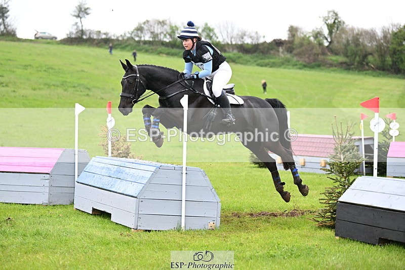 250419-120402-10326 - 462-Annastasia.Cross-KENNDALE