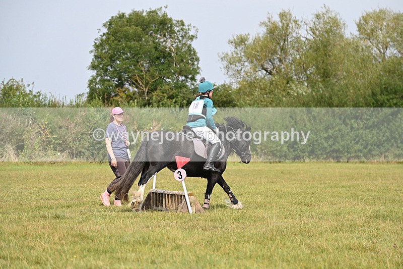 WJ6_0934 - 40cm XC Time 11:50 to 12:10