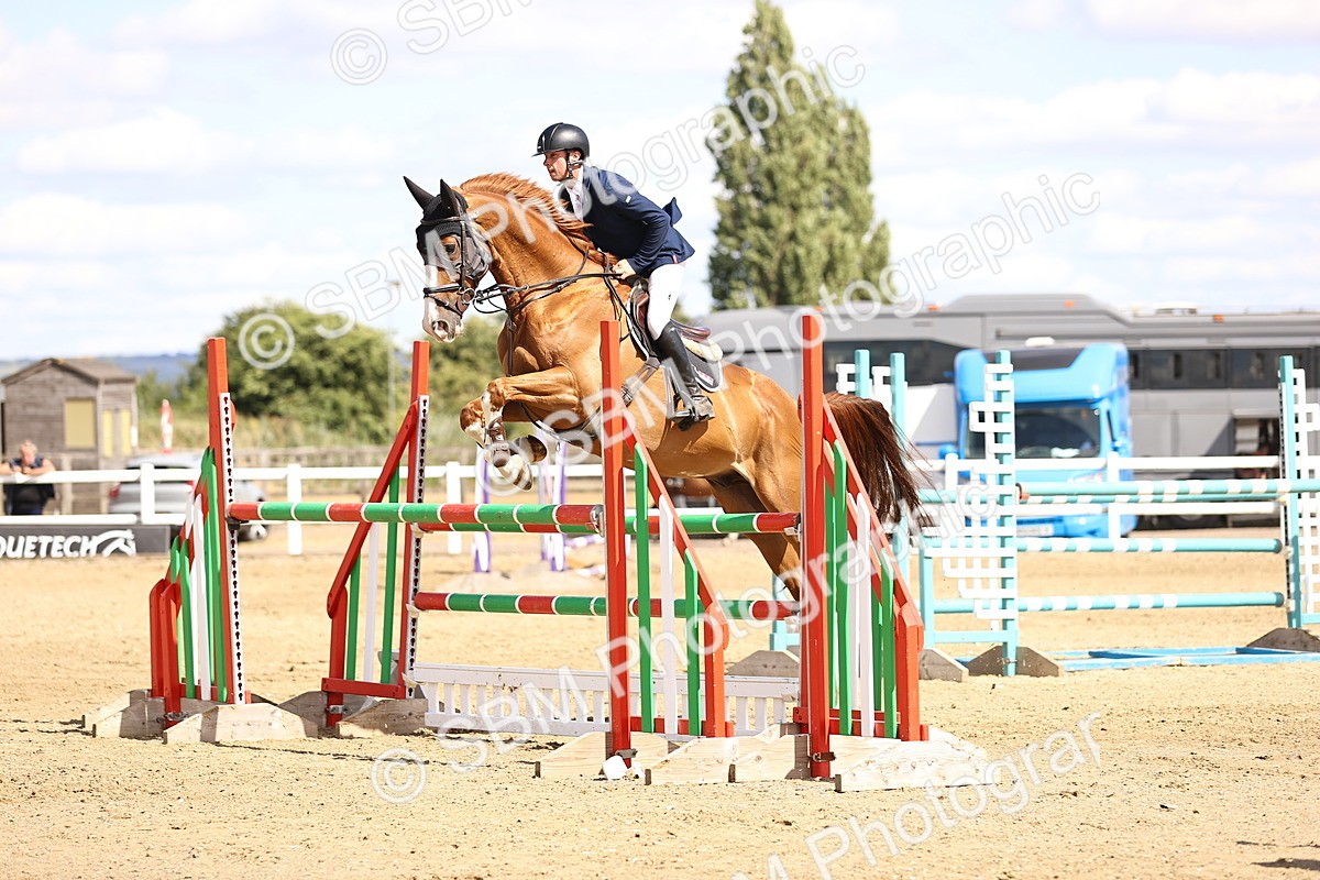 SBM_001428 - Class 7 - Senior 1.15m Open
