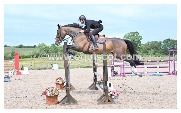 BPP_1190 - CLASS 6 FRI Senior Foxhunter/ 1.20m Open