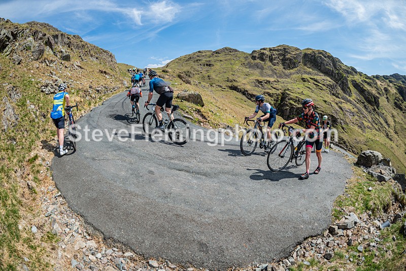 142103 - Hardknott Hairpin 14.00 - 15.00