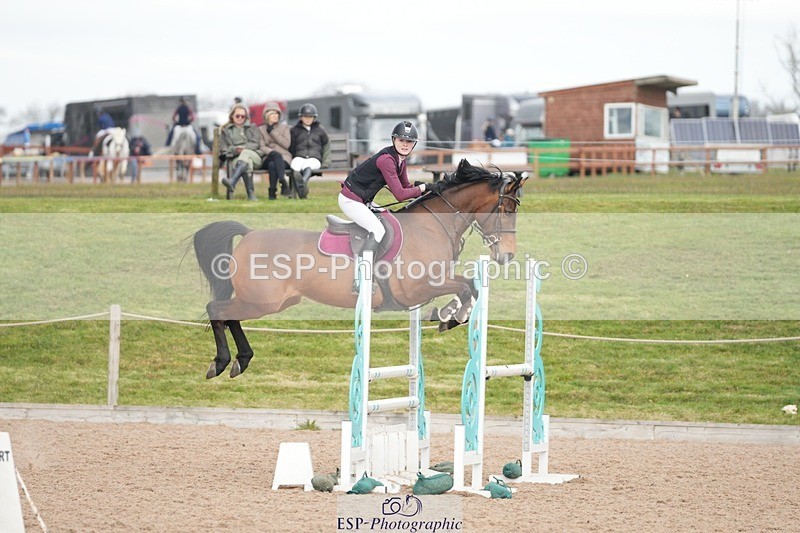 250308-123245-00736 - Cls 9 Pony Newcomers and 1m