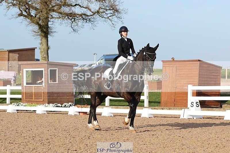 250404-181435-08246 - 132-Marie-Ayesha.Barilits-Gupta-Rob.Roy.II