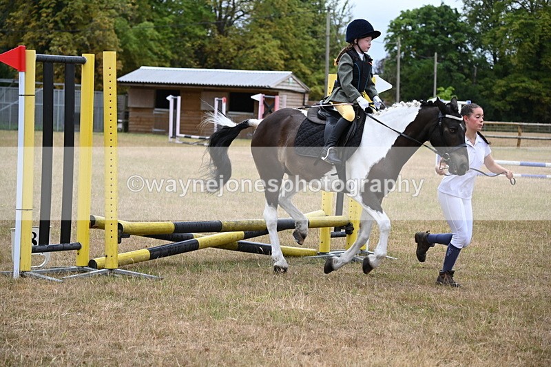 WJ6_9355 - Class 12 Minimus Jumping 45cm
