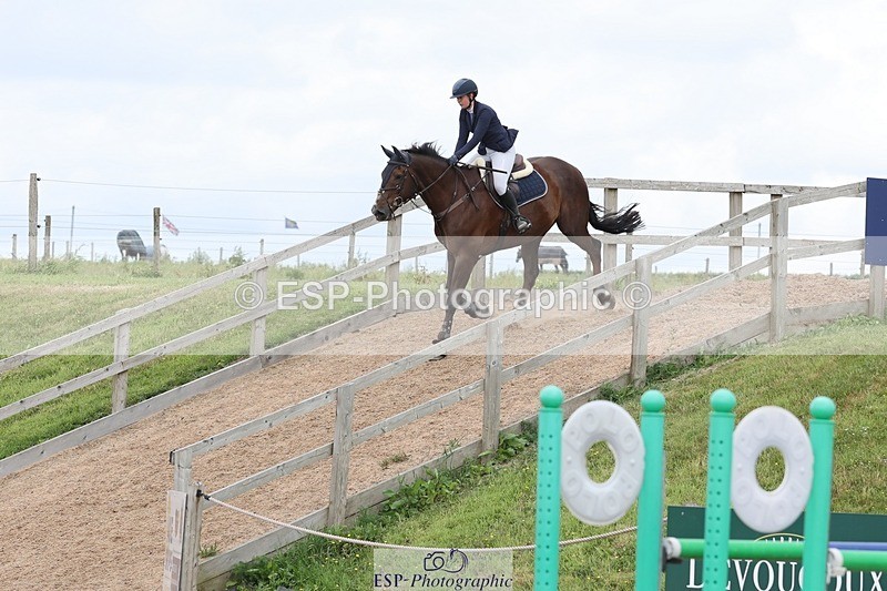 250525-153522-08938 - Cls 31 Snr 90cm Derby