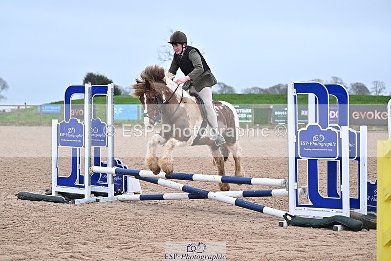 260220-102847-00557 - Cls 8-10 Clear Round and 60cm Club