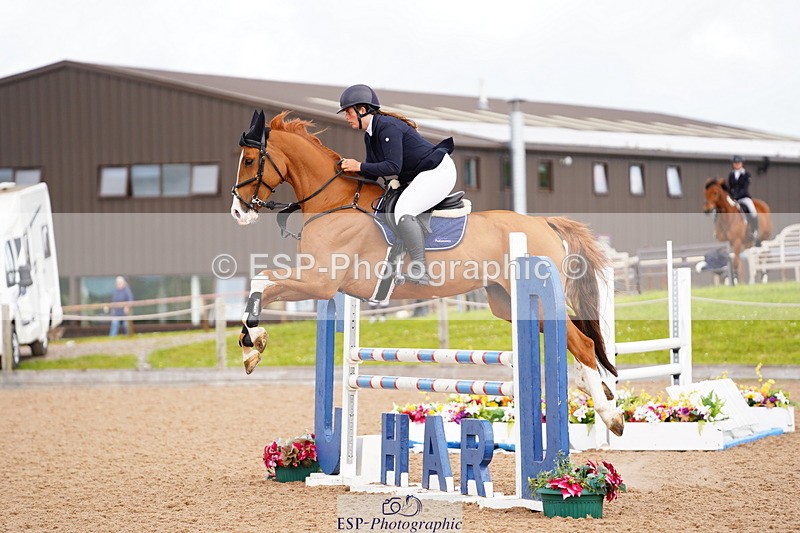 240526A-104736-07638 - Cls 26 Chard Equ 1.05m and 1.10m Grand Prix