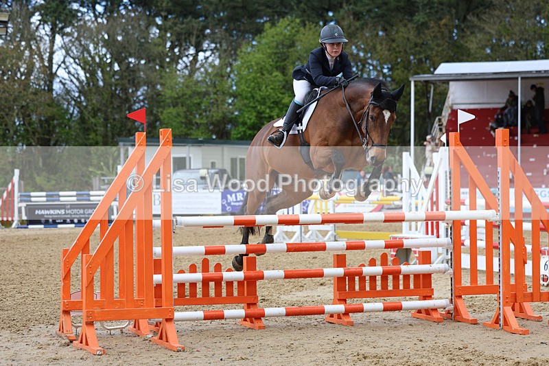 3E7A1880 - Class 7: Senior Newcomers/1.10m open