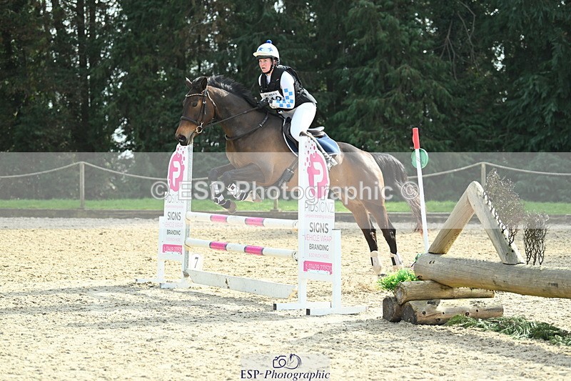 250309A-142140-01688 - Cls 03 90cm 13.50 to CW