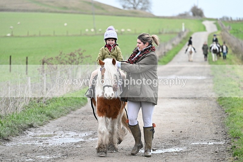 WJ7_1420 - Walk Home