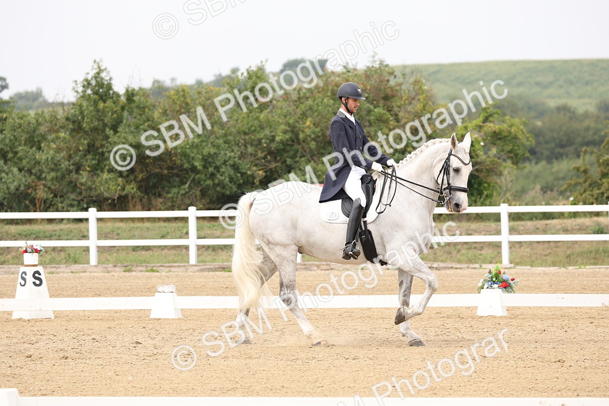 SBM_008171 - Class 10 - FEI INT I - 16.10-16.50