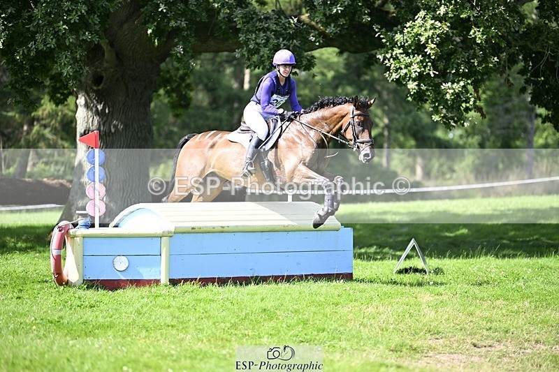 240803-161439-09889 - 262-Taggy_Forester-Bennett-THE_MUSIC_MAKER