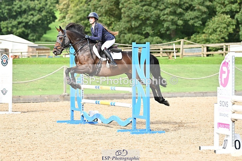 230930-120434-00464 - Cls 4 Pony Newcomers & 1m Open