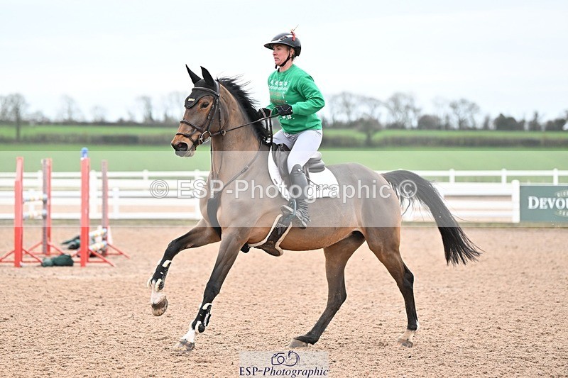 241206-123452-00760 - Cls 5 Newcomers and 1.10m Open