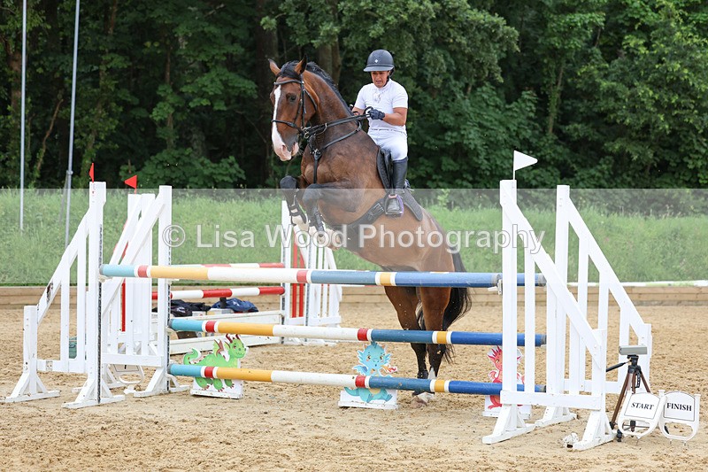 3E7A6538 - Class 9: Senior 1.15m Open