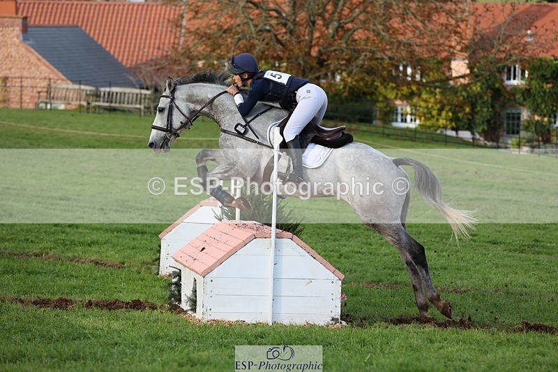 231021-161039-20557 - 557-KILBALLYBOY.SURPRISE-Courtney.Romcke-SC+XC